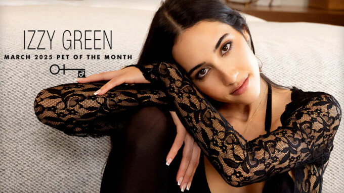 Penthouse wählt Izzy Green zum Pet of the Month März