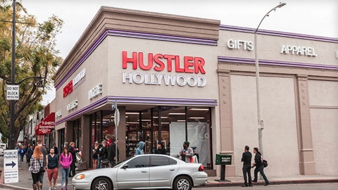 Hustler Hollywood eröffnet wieder Standorte, einige mit Abholung am Straßenrand