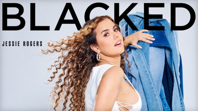 Jessie Rogers präsentiert das Neueste von Blacked